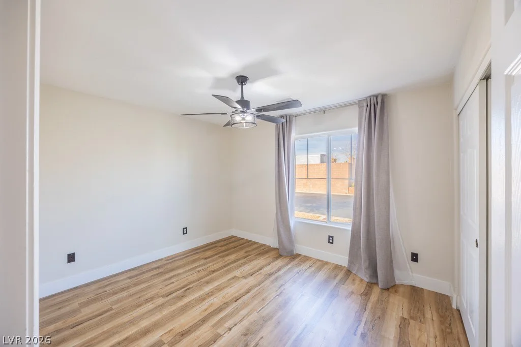 8217 Cabin Springs, Las Vegas, NV 89131