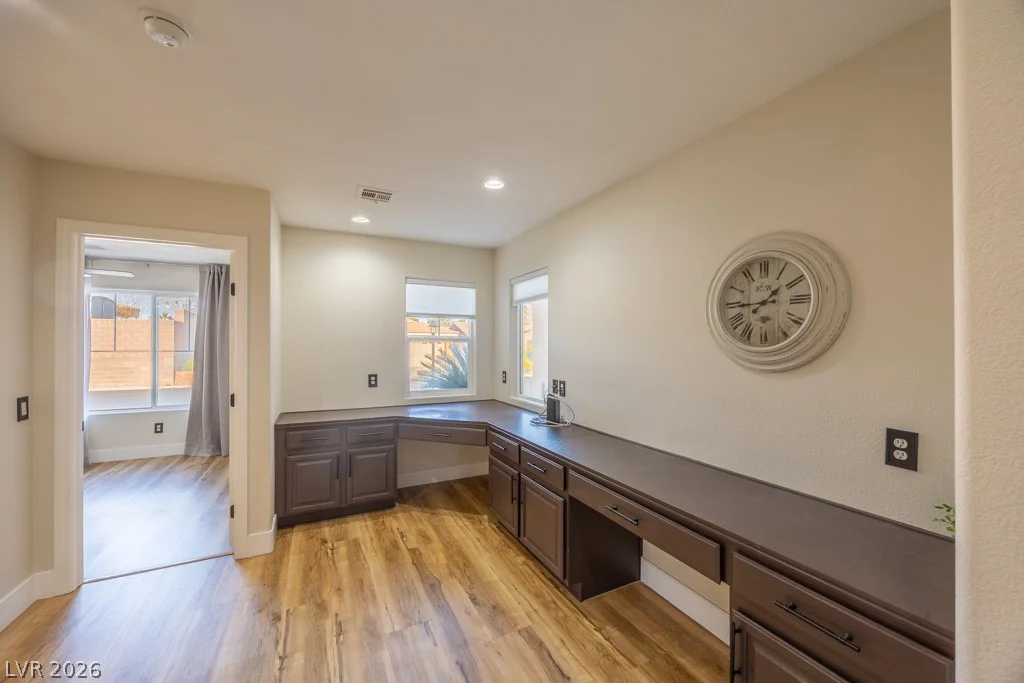 8217 Cabin Springs, Las Vegas, NV 89131