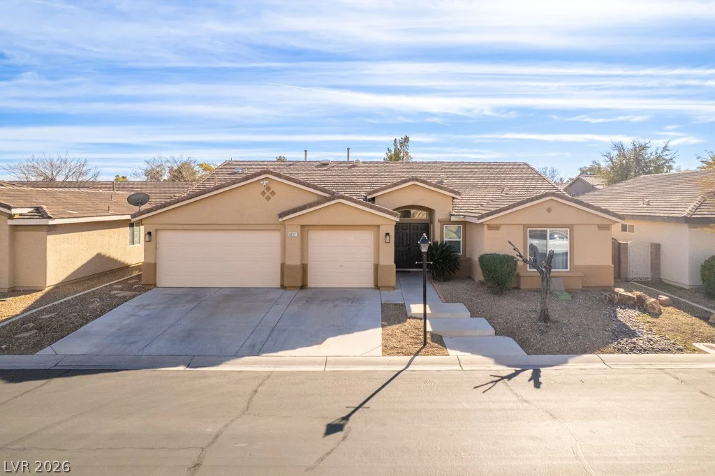 8217 Cabin Springs, Las Vegas, NV 89131