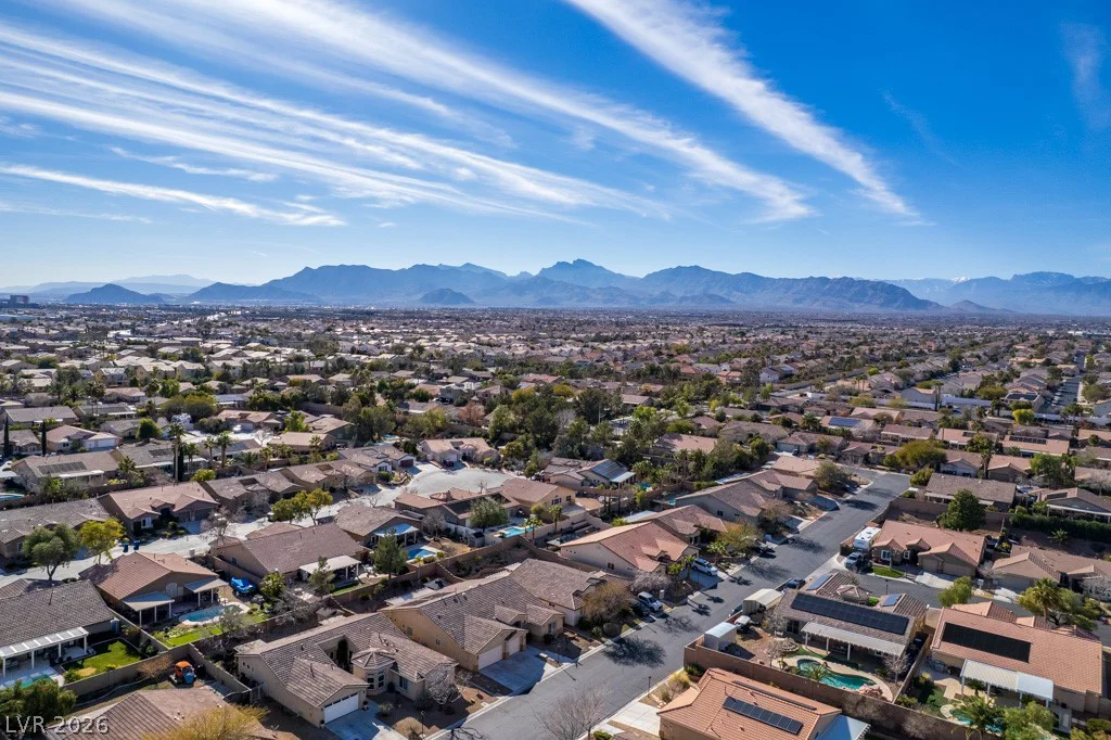 8217 Cabin Springs, Las Vegas, NV 89131