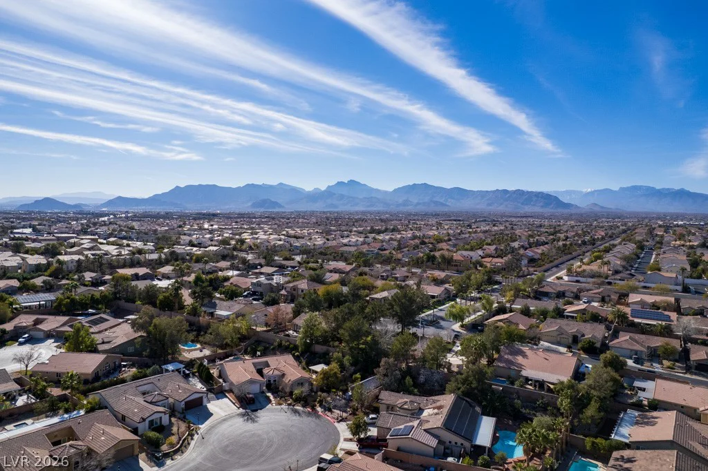 8217 Cabin Springs, Las Vegas, NV 89131