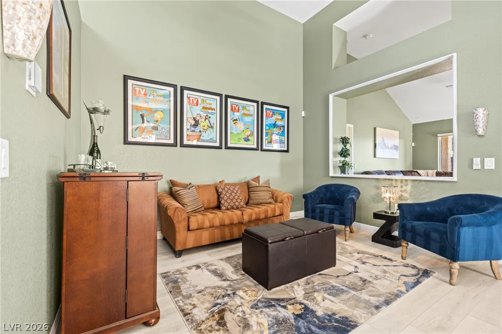 9032 Sundial, Las Vegas, NV 89134
