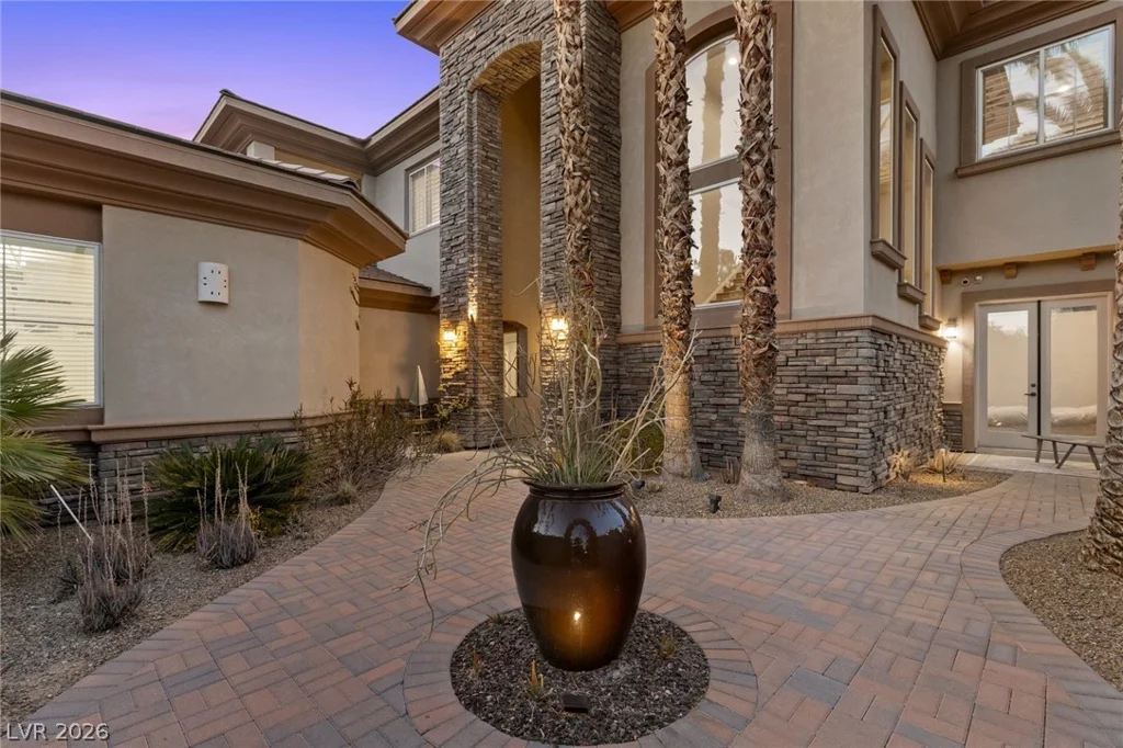 712 Canyon Greens, Las Vegas, NV 89144