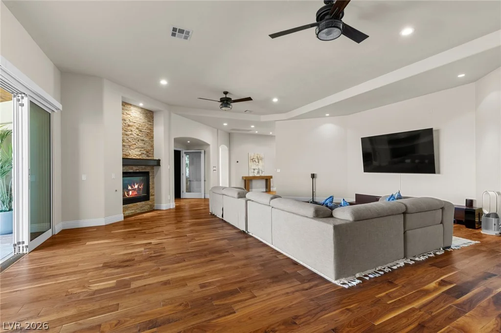 712 Canyon Greens, Las Vegas, NV 89144
