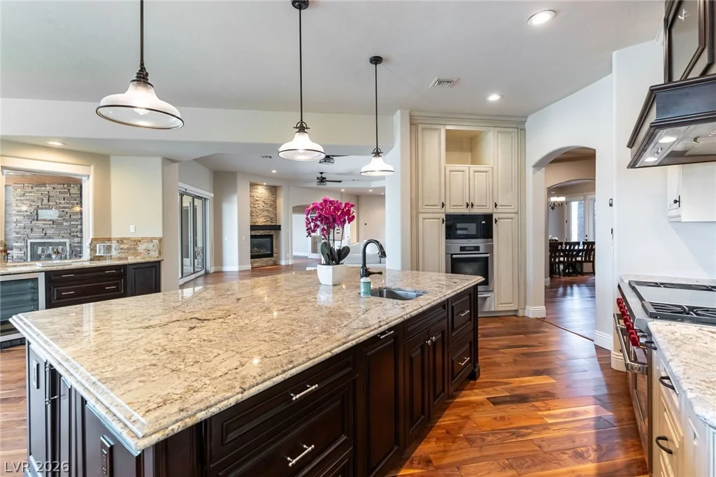 712 Canyon Greens, Las Vegas, NV 89144