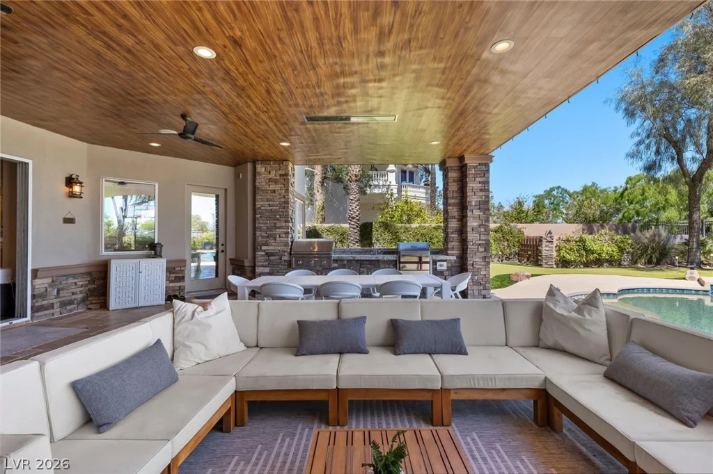 712 Canyon Greens, Las Vegas, NV 89144
