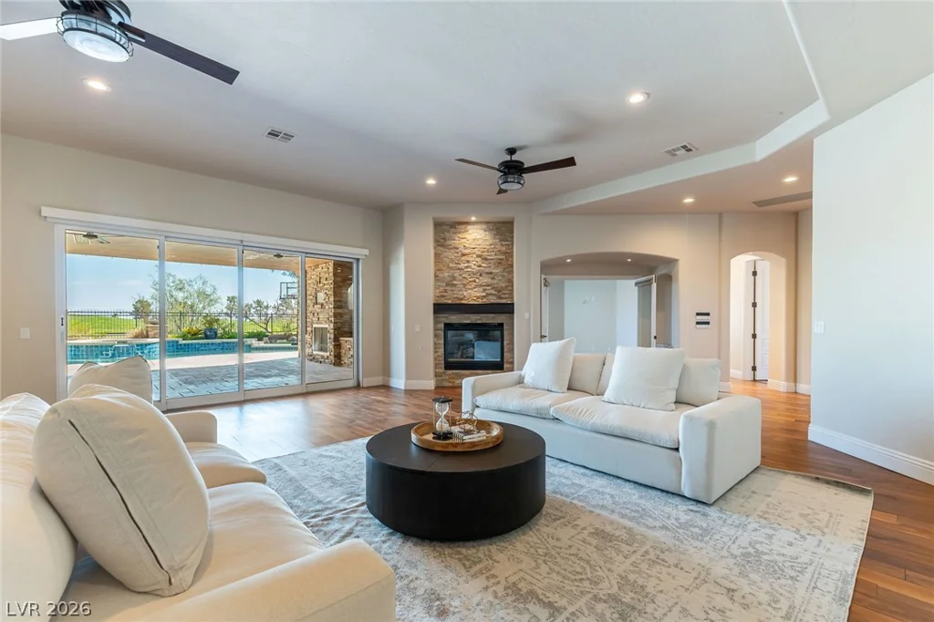 712 Canyon Greens, Las Vegas, NV 89144