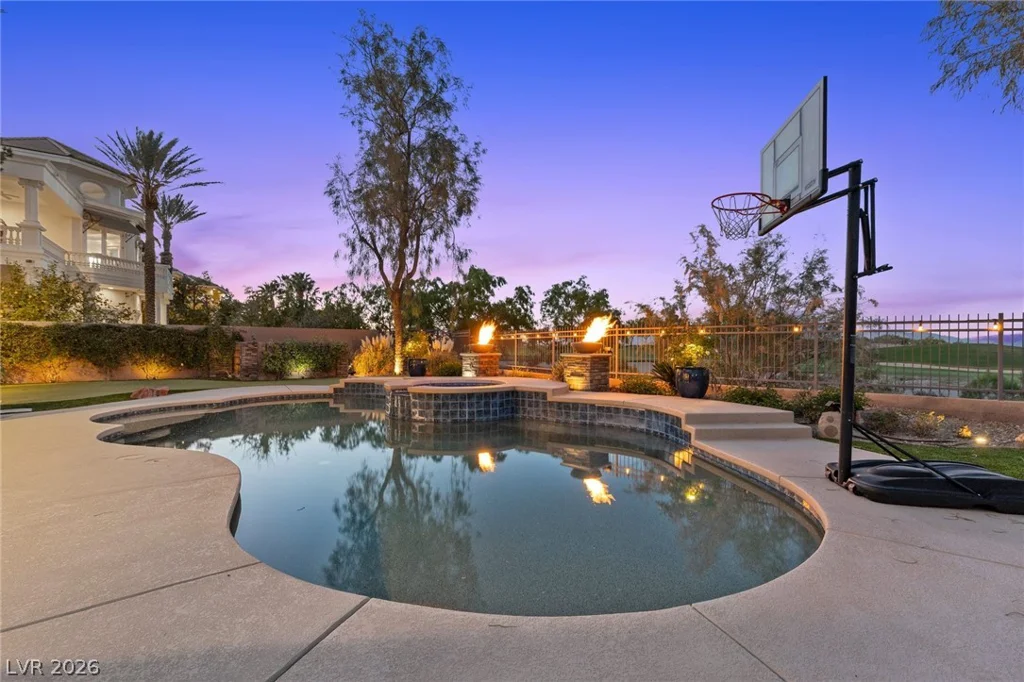 712 Canyon Greens, Las Vegas, NV 89144