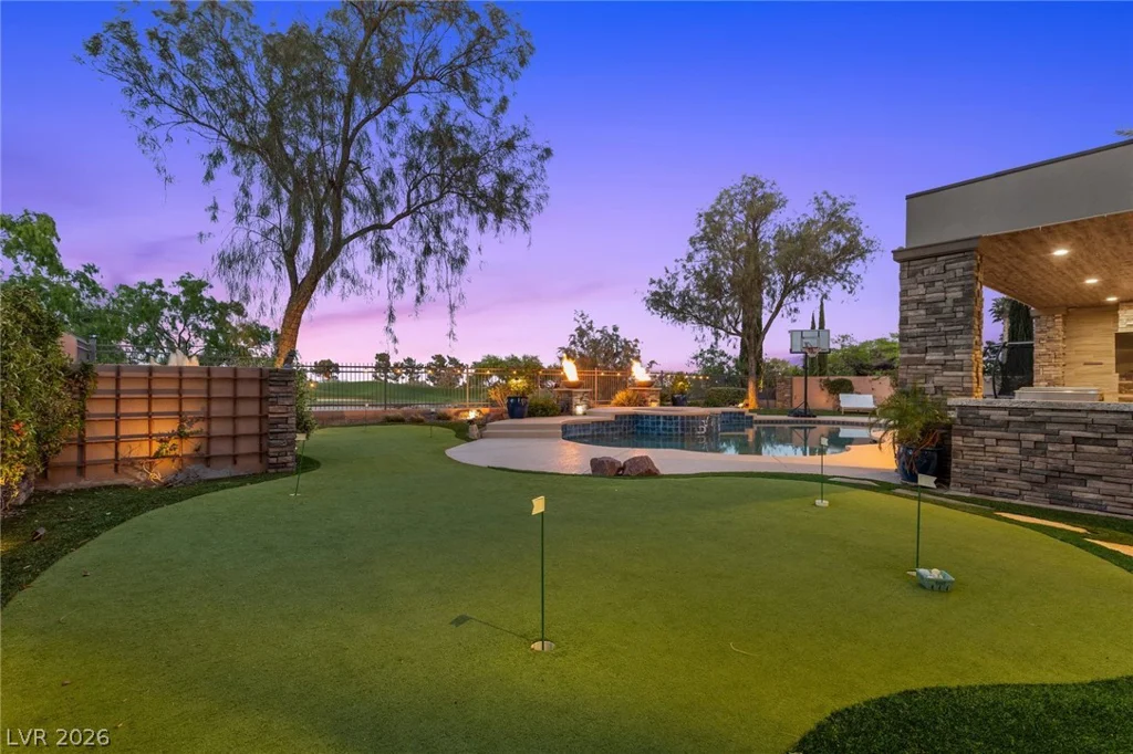 712 Canyon Greens, Las Vegas, NV 89144