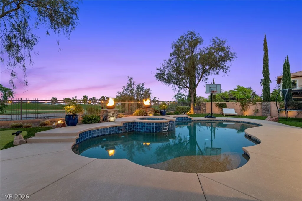 712 Canyon Greens, Las Vegas, NV 89144