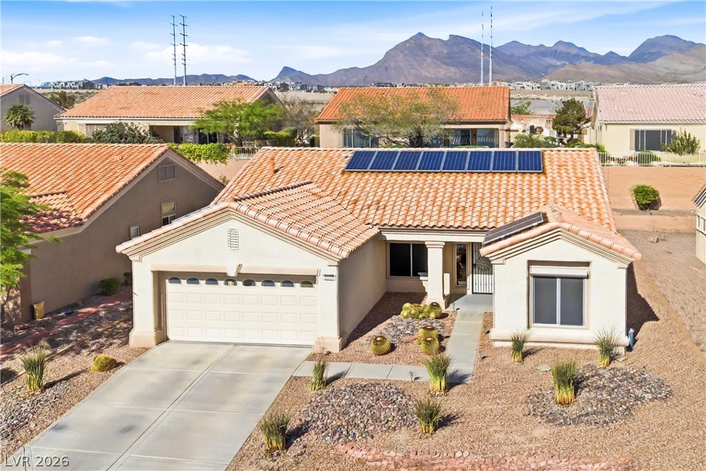 2261 Hot Oak Ridge, Las Vegas, NV 89134