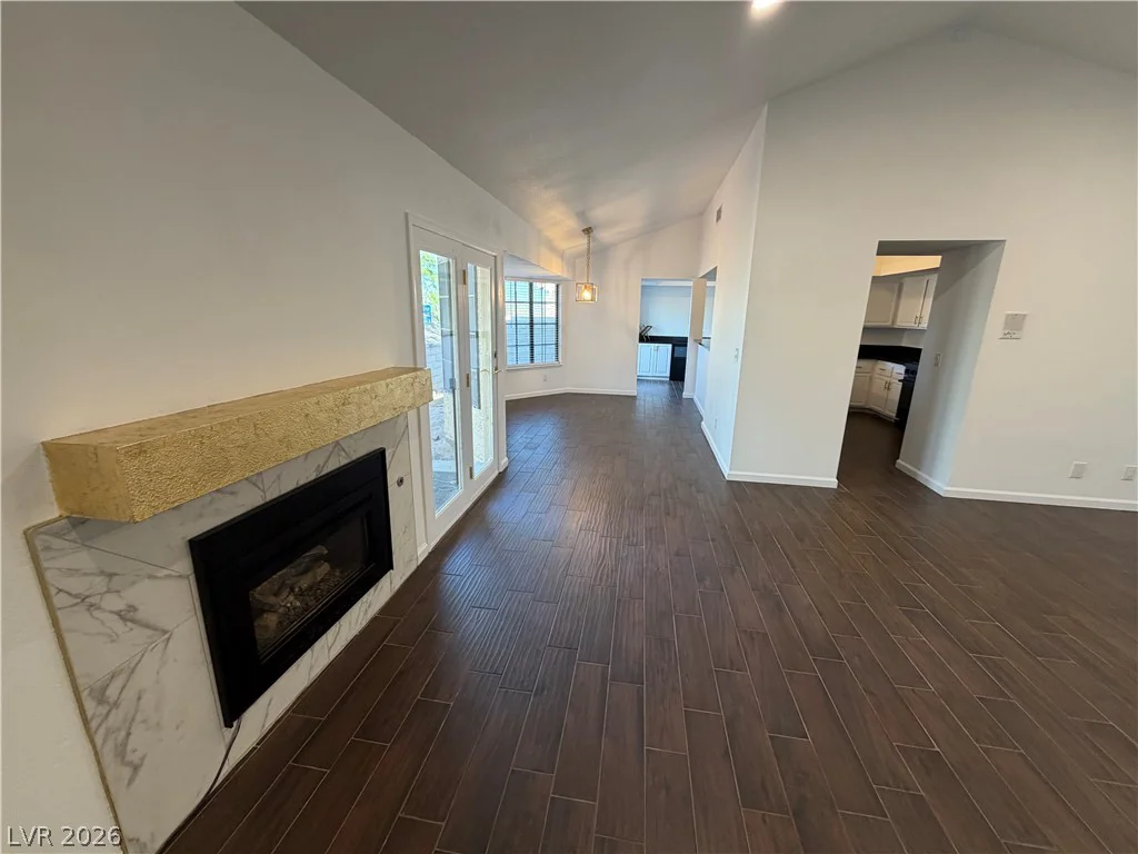 245 Cimarron, Las Vegas, NV 89145