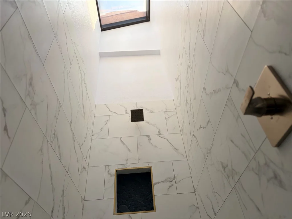 245 Cimarron, Las Vegas, NV 89145