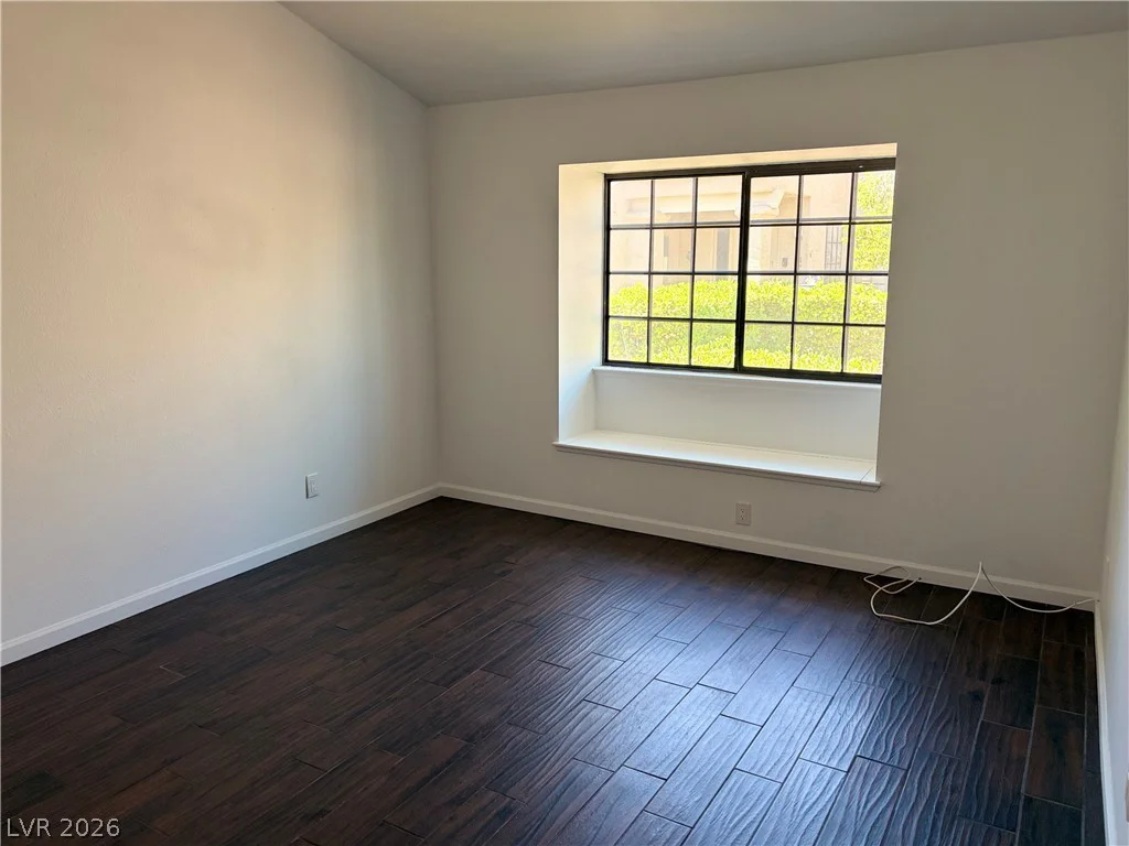 245 Cimarron, Las Vegas, NV 89145