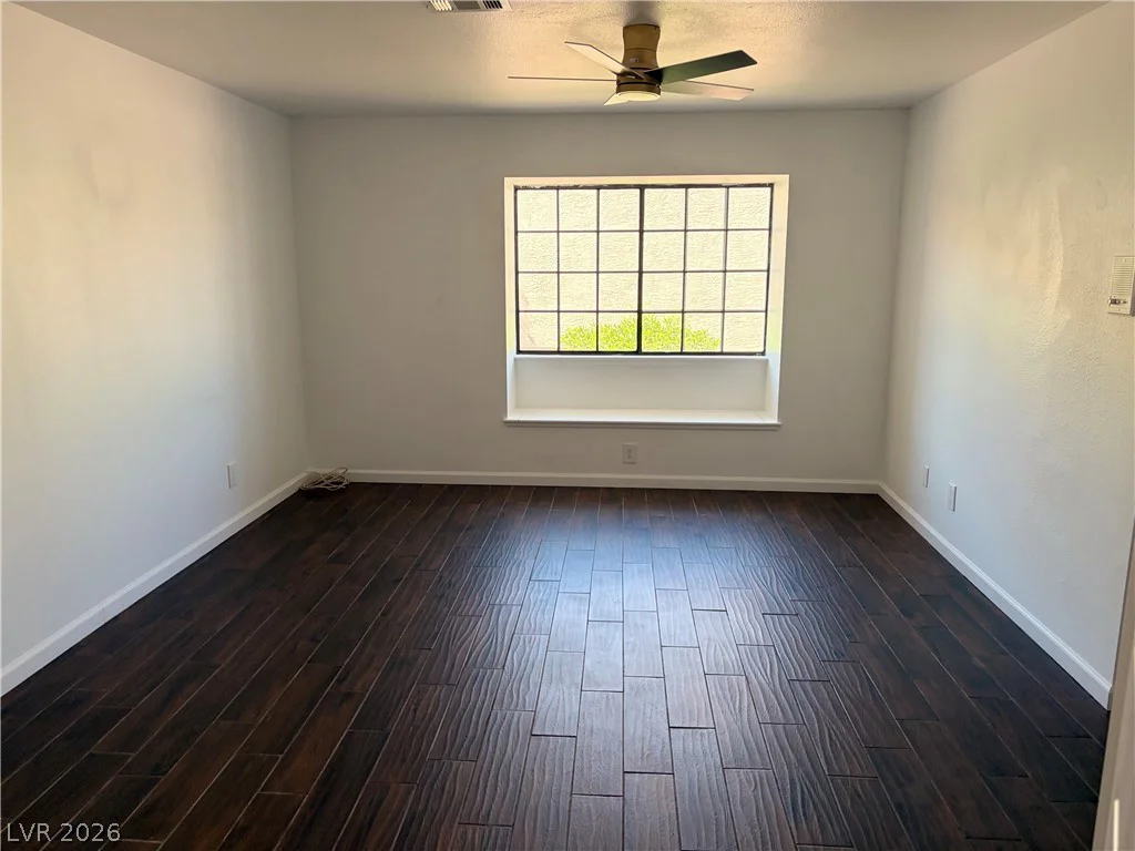 245 Cimarron, Las Vegas, NV 89145