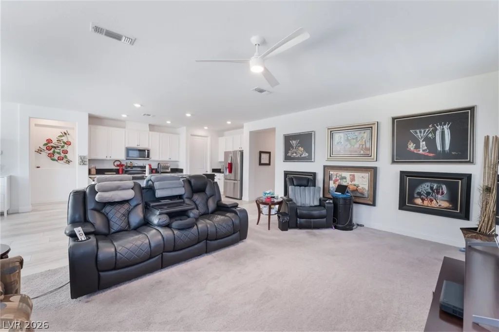 2125 Millergrove, North Las Vegas, NV 89086