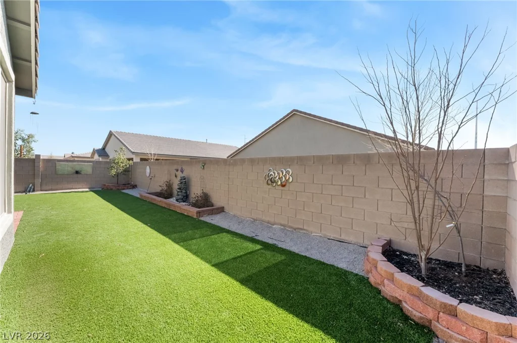 2125 Millergrove, North Las Vegas, NV 89086