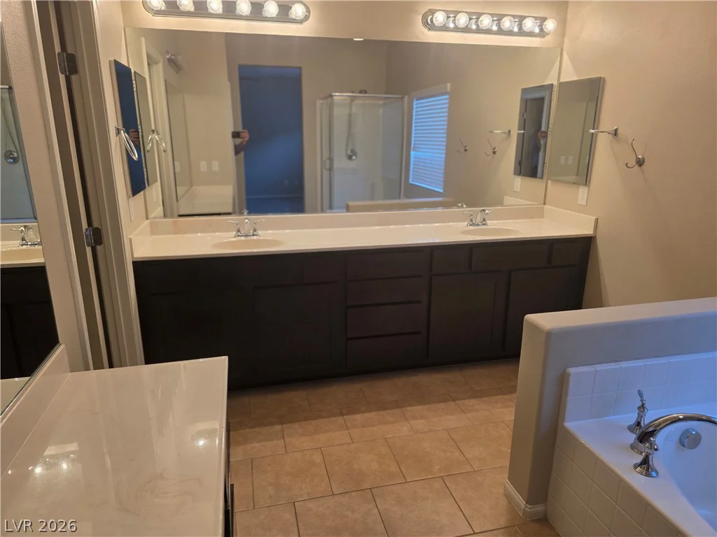 1509 Saxophone, North Las Vegas, NV 89081