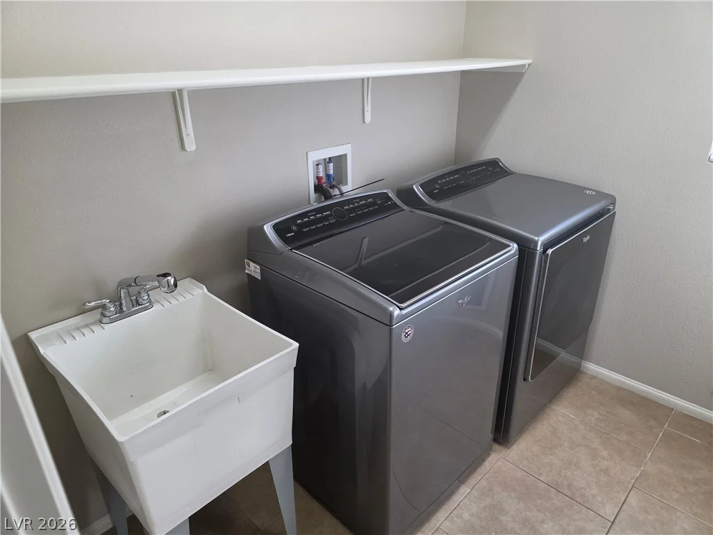 1509 Saxophone, North Las Vegas, NV 89081