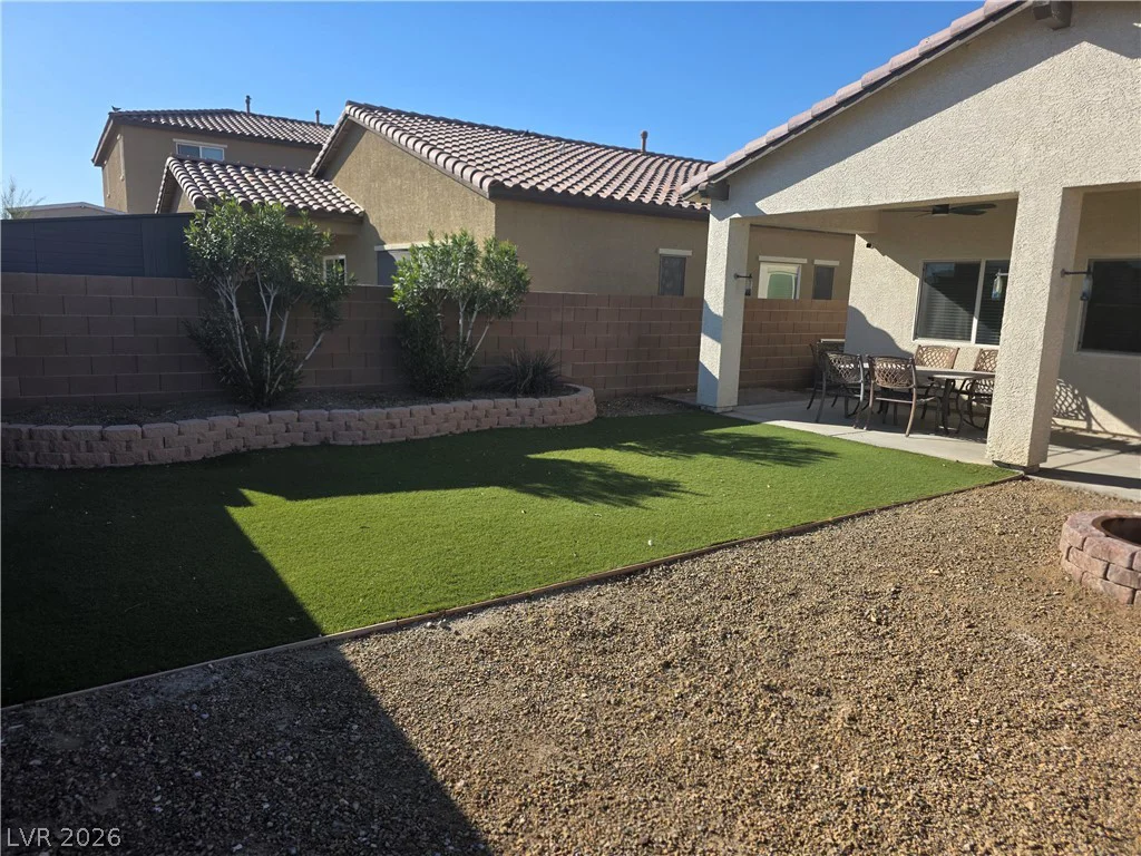 1509 Saxophone, North Las Vegas, NV 89081