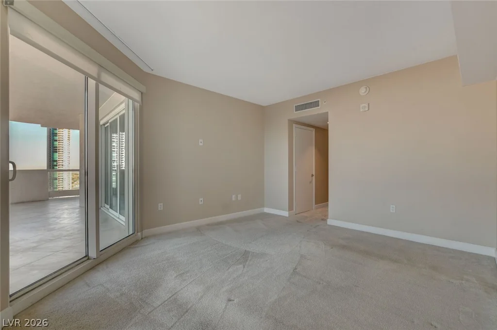 2777 Paradise, Las Vegas, NV 89109