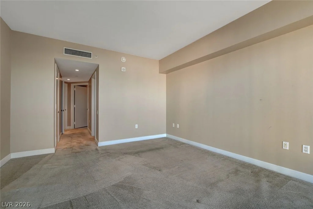 2777 Paradise, Las Vegas, NV 89109