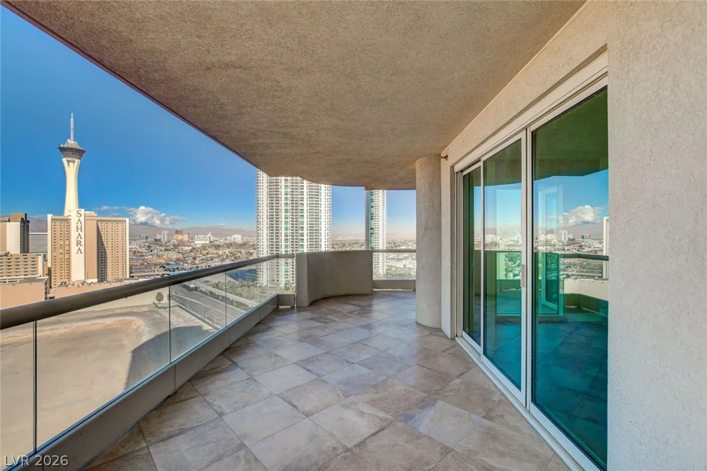 2777 Paradise, Las Vegas, NV 89109