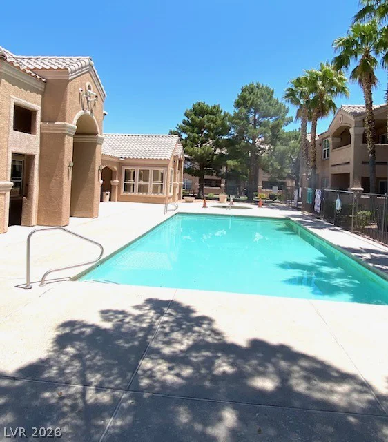 8101 Flamingo, Las Vegas, NV 89147