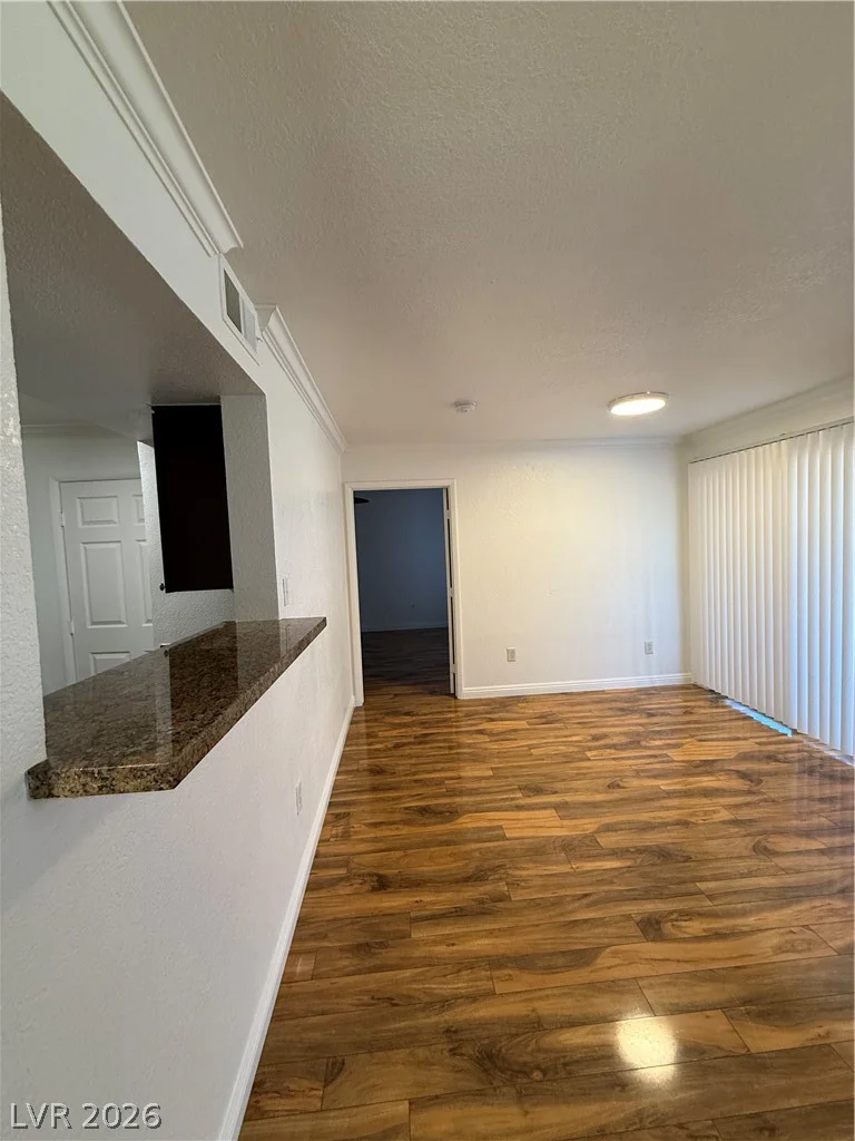 8101 Flamingo, Las Vegas, NV 89147