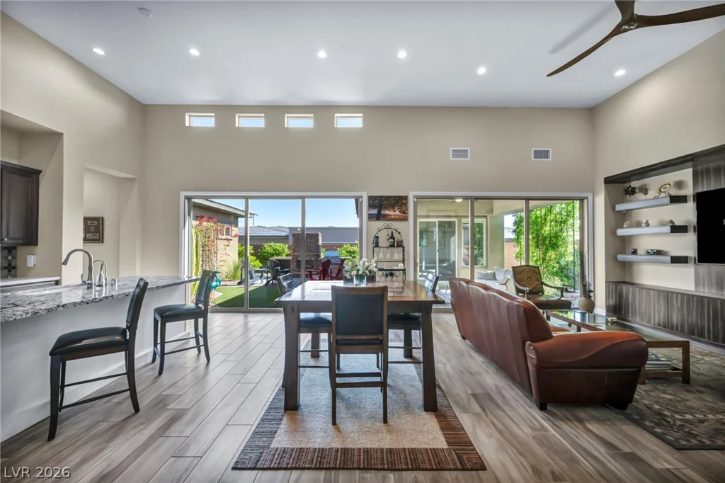 6706 DESERT CRIMSON, Las Vegas, NV 89148