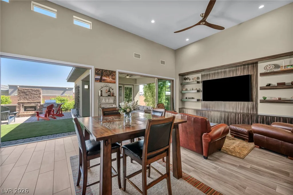 6706 DESERT CRIMSON, Las Vegas, NV 89148