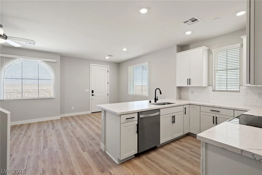 8356 Weidler, Las Vegas, NV 89166