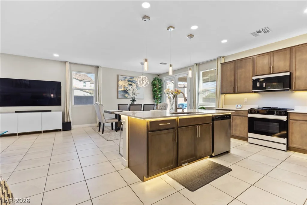4687 Mystic Quartz, Las Vegas, NV 89141