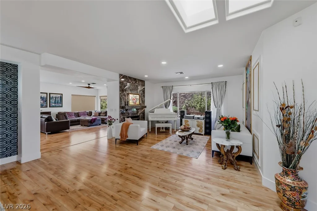2001 Tulip Grove, Henderson, NV 89052