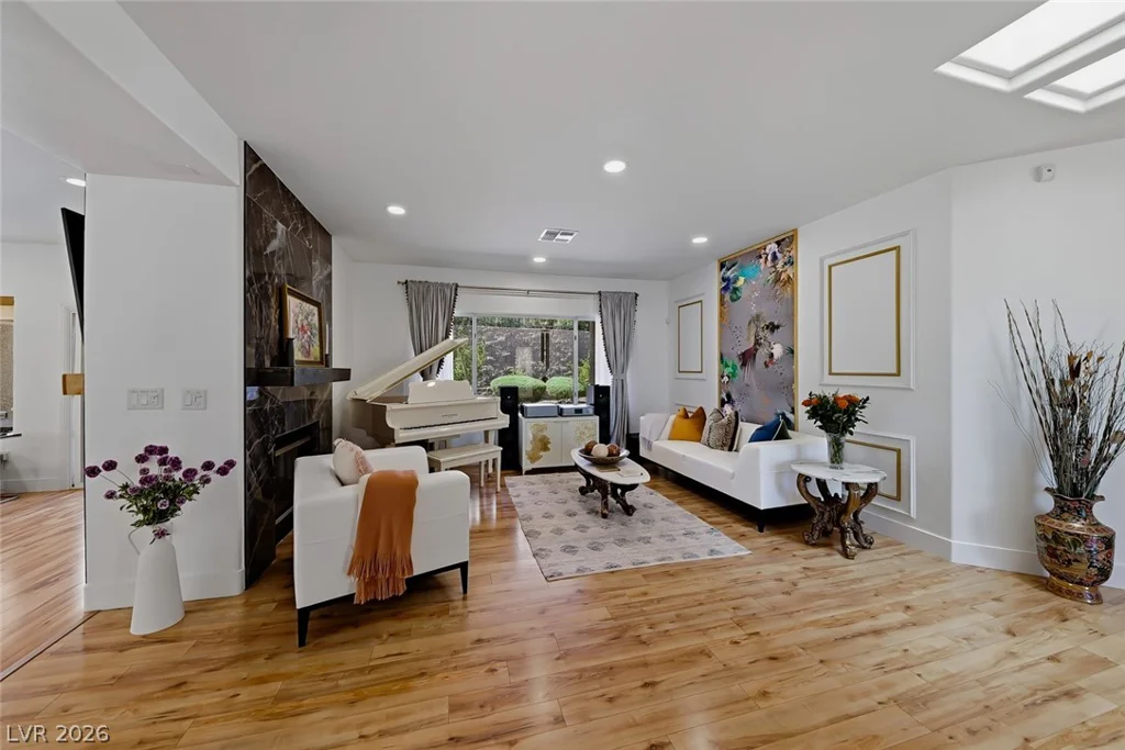 2001 Tulip Grove, Henderson, NV 89052