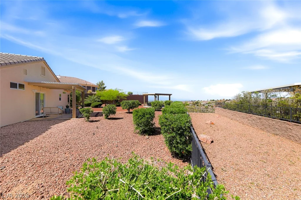 2001 Tulip Grove, Henderson, NV 89052