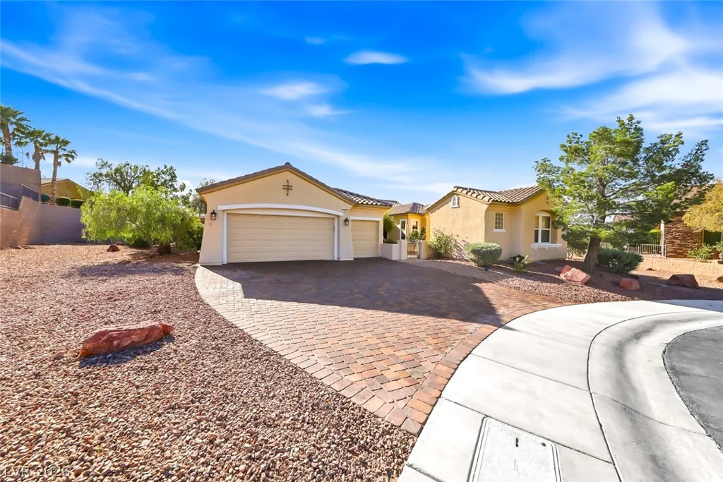 2001 Tulip Grove, Henderson, NV 89052