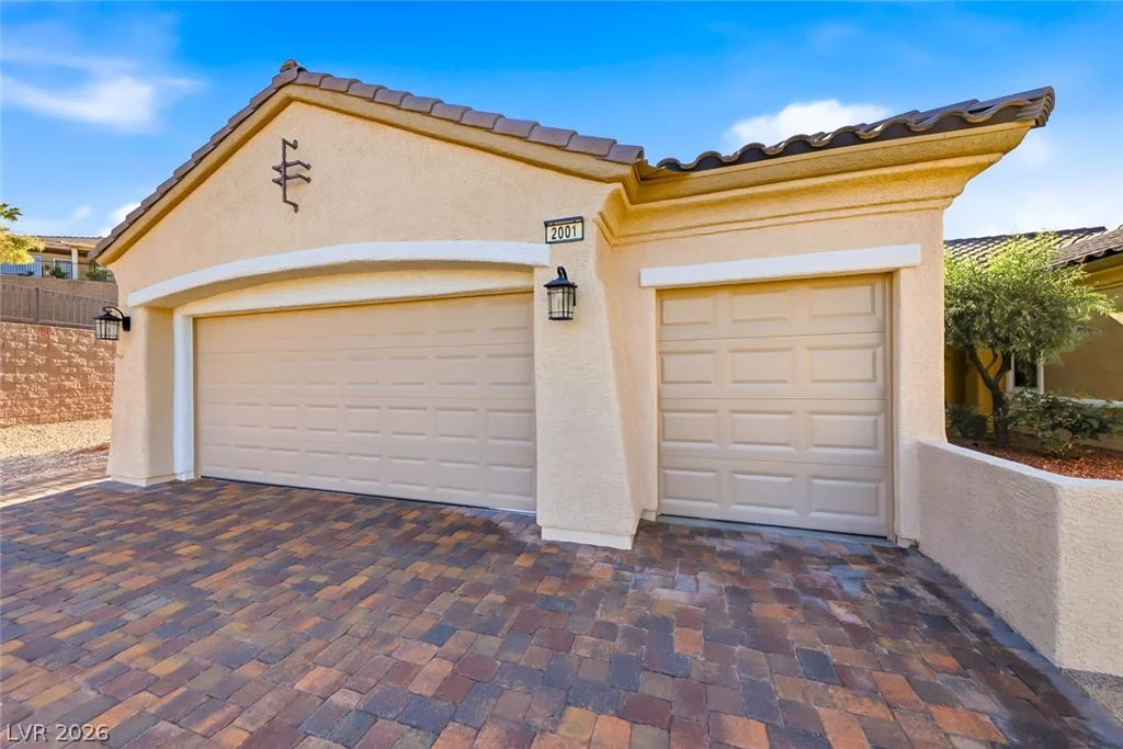 2001 Tulip Grove, Henderson, NV 89052