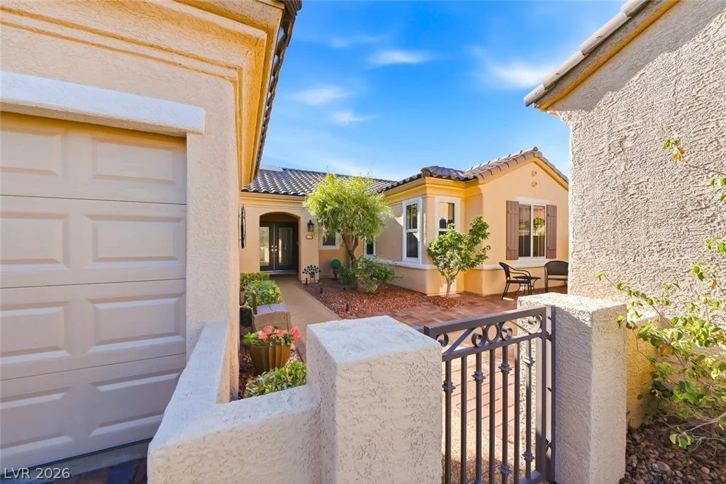 2001 Tulip Grove, Henderson, NV 89052