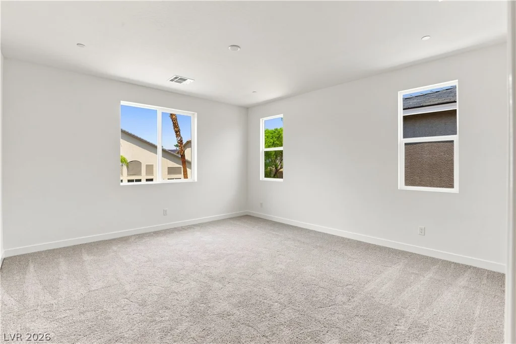 8243 Dwayne Frye, Las Vegas, NV 89148