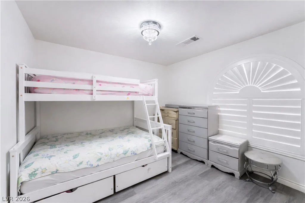 8205 Antler Pines, Las Vegas, NV 89149