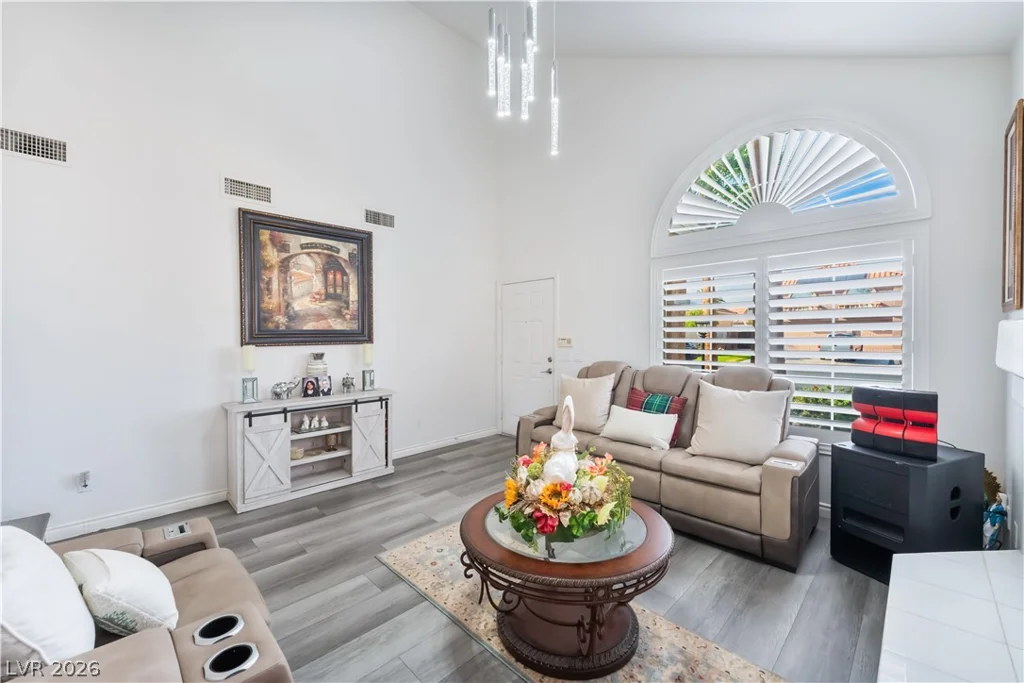 8205 Antler Pines, Las Vegas, NV 89149
