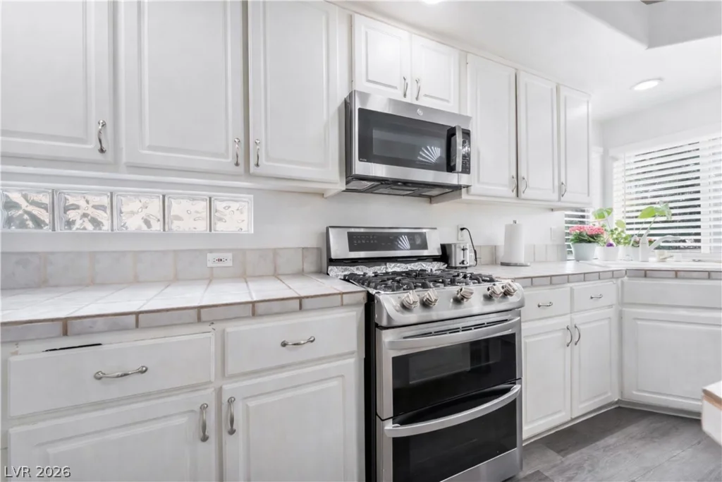 8205 Antler Pines, Las Vegas, NV 89149