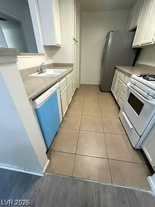 4865 Torrey Pines, Las Vegas, NV 89103