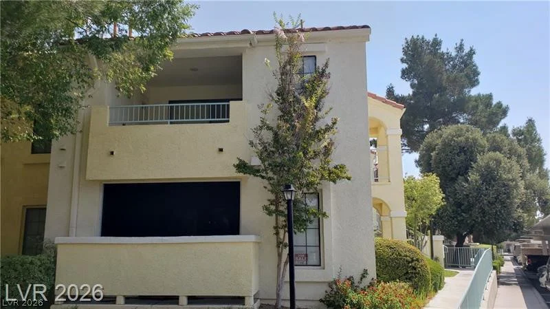 4865 Torrey Pines, Las Vegas, NV 89103