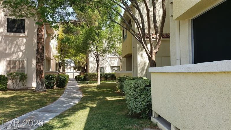 4865 Torrey Pines, Las Vegas, NV 89103