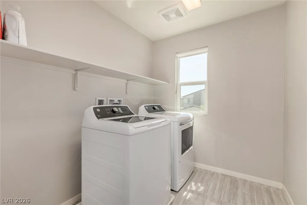 2858 Victorian, North Las Vegas, NV 89086