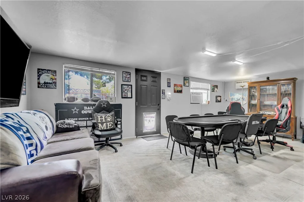 4242 Vader, Las Vegas, NV 89120