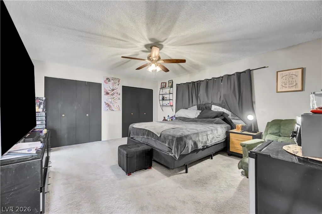 4242 Vader, Las Vegas, NV 89120