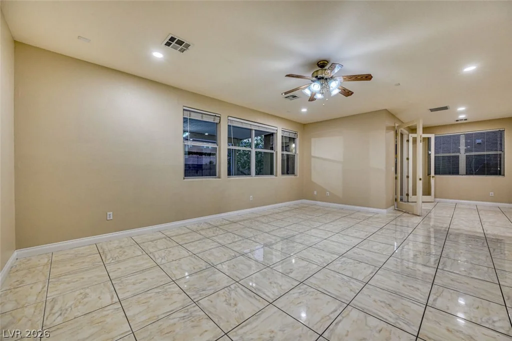 9609 Rolling Thunder, Las Vegas, NV 89148